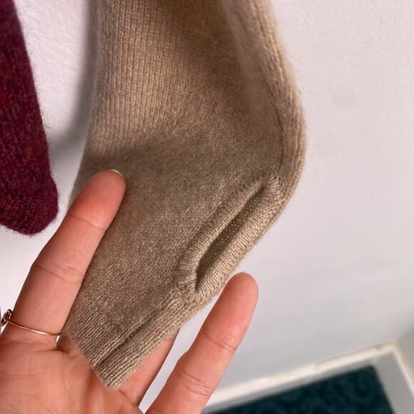 Feel The Piece Terre Jacobs Cashmere Colorblock Asymmetrical Sweater - Picture 4 of 6